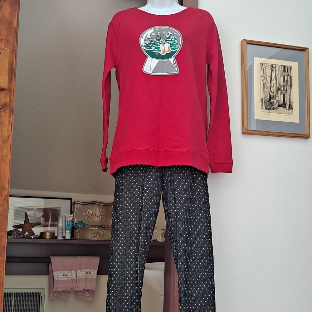 Brand New Christmas Holiday BETHANY MOTA Pajama Set Juniors XS & MEDIUM